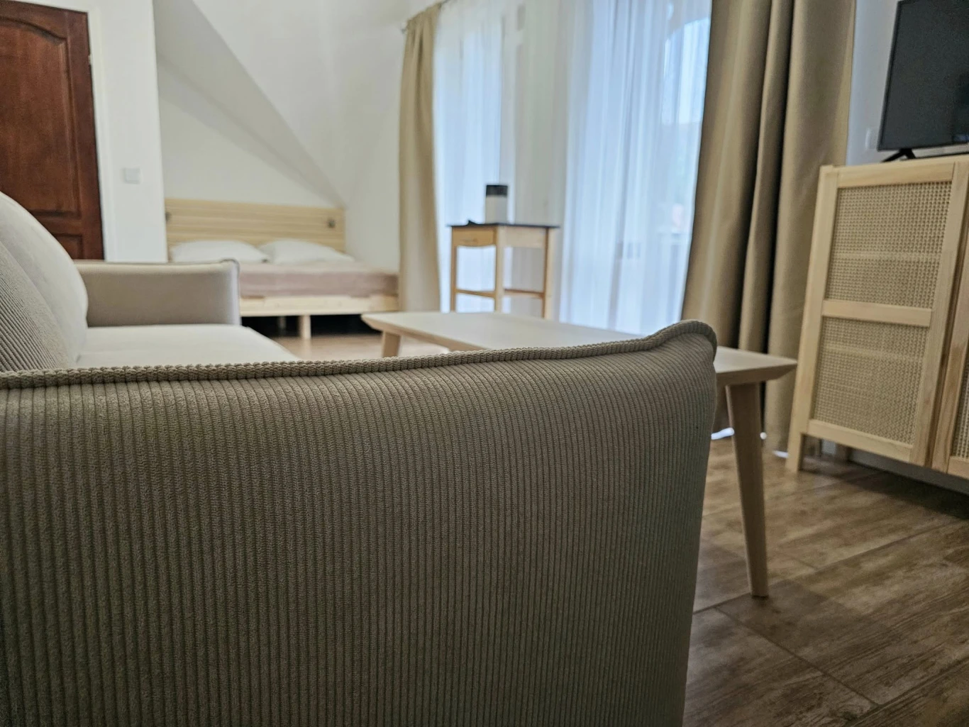 Image 8